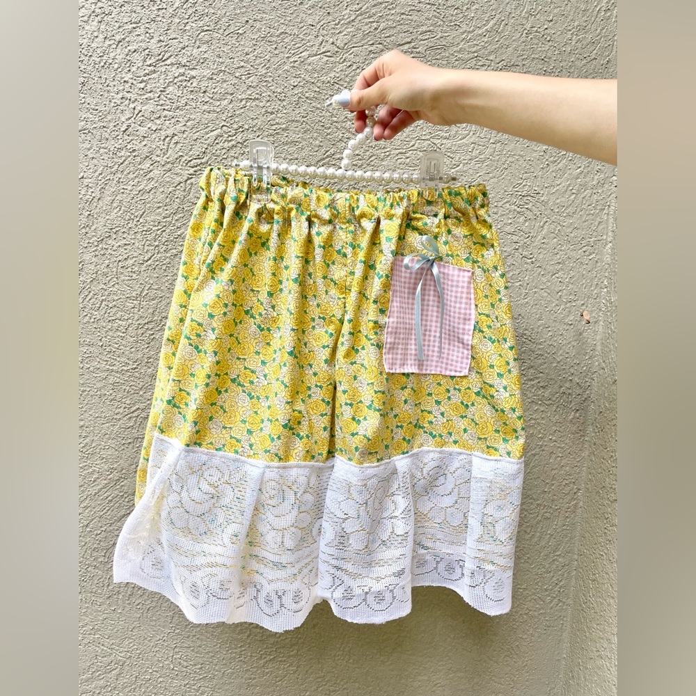 Cottagecore Yellow Floral cotton Lace-Trim bloomer pantaloon Shorts